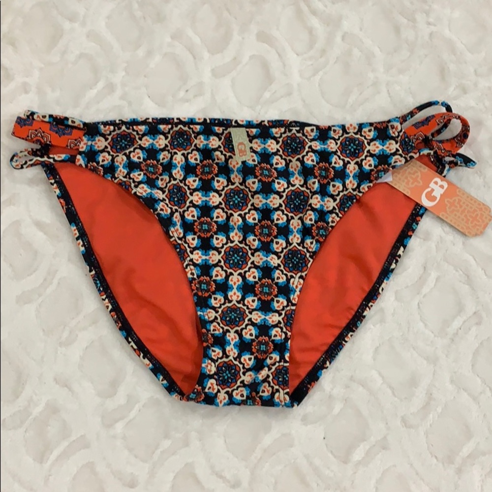 Gianni Beanie Swim Bottoms Size L NWT